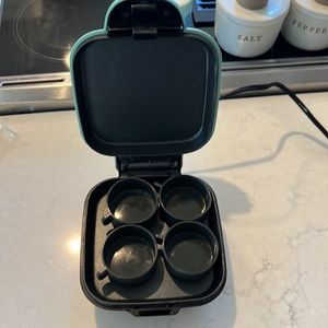 Egg Bite Maker Mini Dash